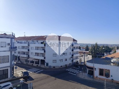 Apartamento T2 à venda na Rua da Liberdade, 6
