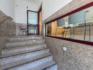 Espaço comercial à venda na Avenida Jaime Cortesão