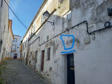 Apartamento T1 à venda na Rua dos Paus