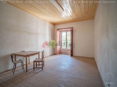 Apartamento T9 à venda em Salvador e Santa Maria da Feira