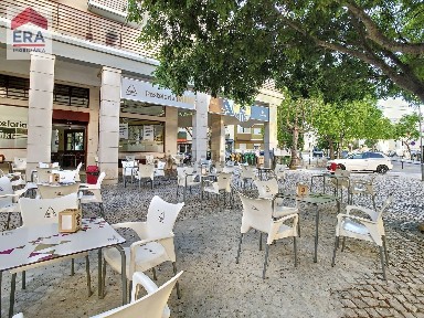Laranjeiro e Feijó, Centro de Laranjeiro, Rua Borges Rego