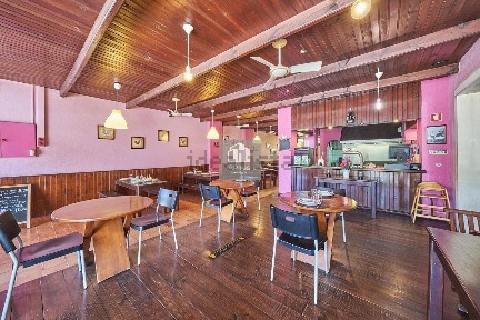 Espaço comercial à venda na Avenida Afonso de Albuquerque, 129