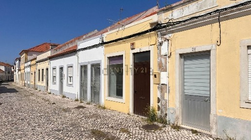 Espaço comercial à venda na Avenida Manuel Maria Portela, 22