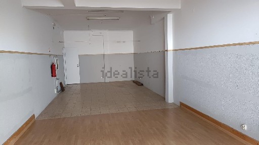 Espaço comercial com rentabilidade à venda no Alto do Seixalinho