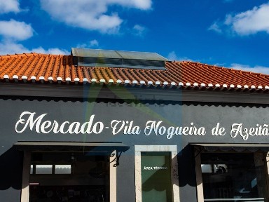 Espaço comercial à venda na Rua do Perú, 33 a