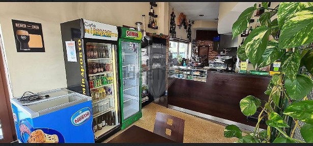 Espaço comercial à venda na Rua Fervença