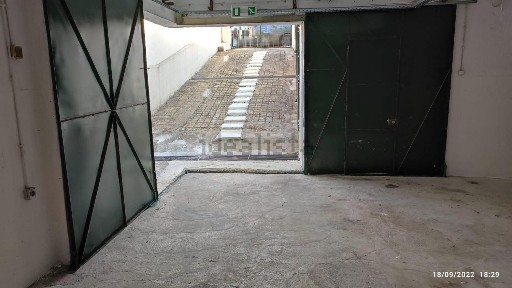Armazém à venda na Avenida 1º de Dezembro de 1640, 534