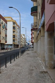 Espaço comercial à venda na Rua António José Baptista