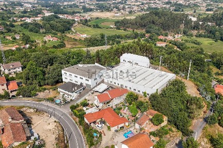 Armazém à venda na Avenida de Felgueiras s/n