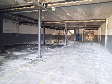 Armazém à venda em Touguinha e Touguinhó