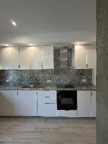 Espaço comercial à venda na Rua Vale da Rosa