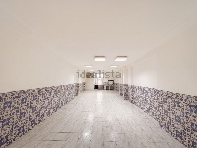 Espaço comercial à venda na Rua de Camões, 294