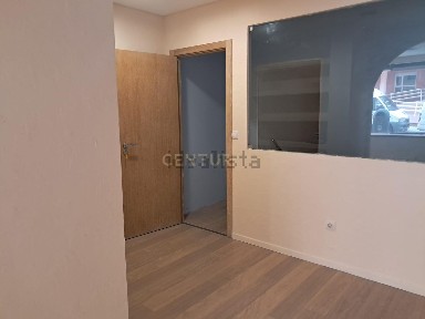 Espaço comercial à venda na Rua Soldado Luís
