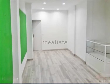 Espaço comercial com rentabilidade à venda na Rua Dom Afonso Henriques, 1449