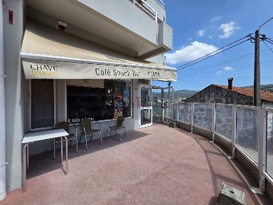 Espaço comercial à venda na Rua Cedofeita, 388