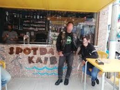 Espaço comercial à venda na Avenida António Martins Correia