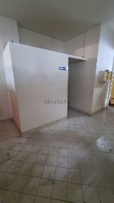 Espaço comercial à venda na Avenida 22 de Dezembro