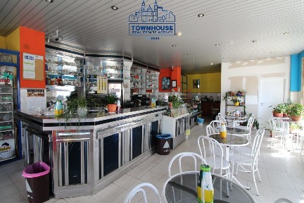 Espaço comercial à venda na Cruz de Pau