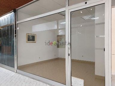 Espaço comercial à venda no Alto do Seixalinho
