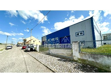 Armazém à venda na Rua Alegria, 40