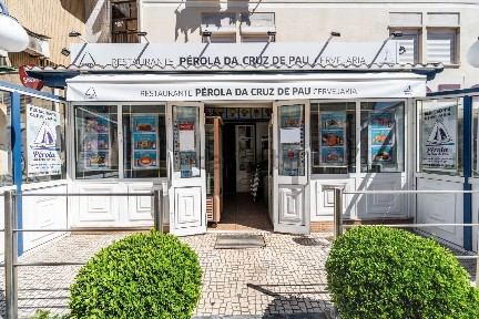 Restaurante à venda na Avenida 25 de Abril