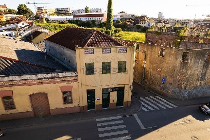 Santa Marinha, Barrosa - Devesas - Telheira do Meio, Rua Alexandre Braga