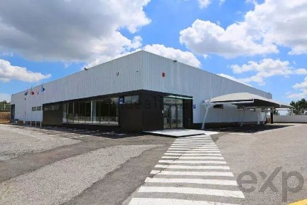 Armazém à venda na Travessa Coração de Jesus