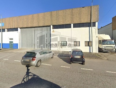 Armazém à venda em Moreira