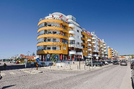 Espaço comercial à venda na Avenida 1º de Maio, 44