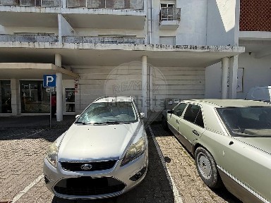 Armazém à venda na Estrada Sem Nome