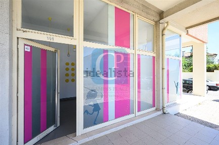 Espaço comercial à venda na Matosinhos Sul - Marginal