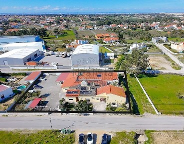 Armazém à venda na Rua de Holanda