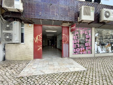 Espaço comercial à venda na Rua Dom Francisco Xavier de Noronha