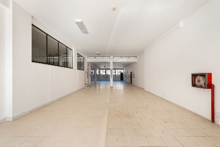Espaço comercial à venda na Rua da Boavista, 846