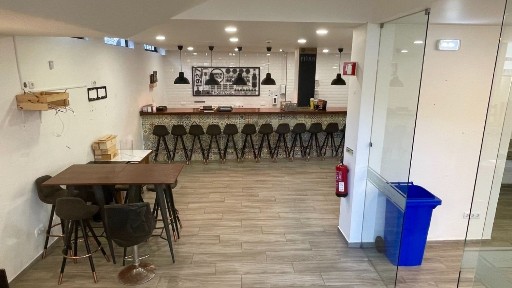 Espaço comercial com rentabilidade à venda em Sines