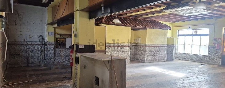 Espaço comercial à venda em Gaio-Rosário e Sarilhos Pequenos