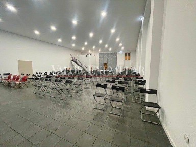Espaço comercial ou armazém à venda no Centro do Montijo