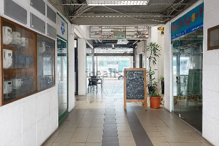 Espaço comercial à venda na Rua Padre Isidro Alves