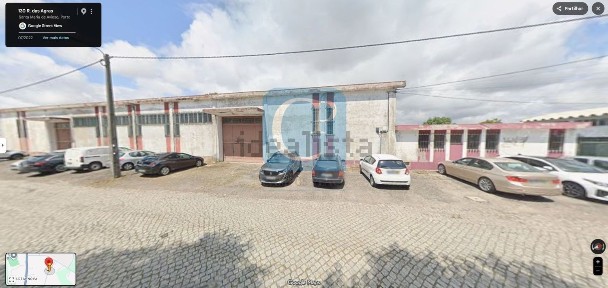 Armazém à venda em Castêlo da Maia
