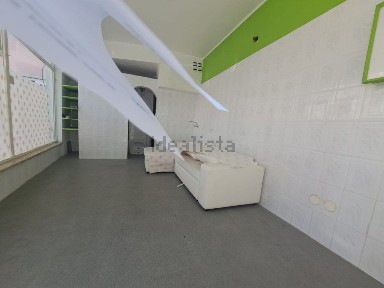 Espaço comercial à venda em Cacilhas