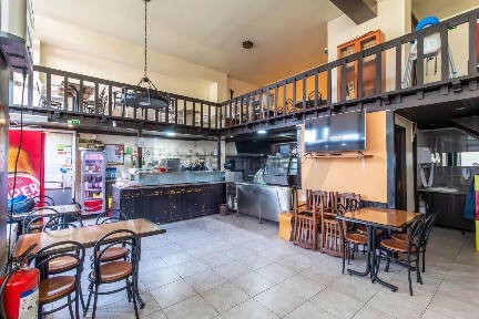 Espaço comercial à venda no Centro de Matosinhos