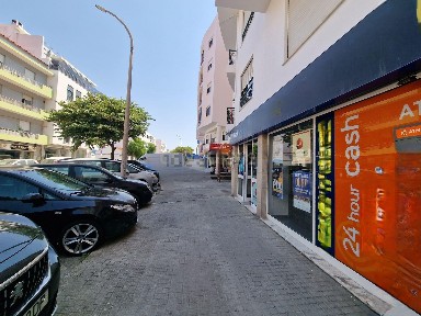 Espaço comercial à venda em Sines