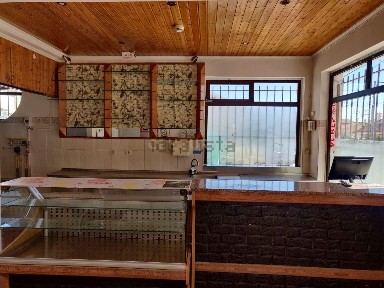 Espaço comercial à venda na Rua Fernão de Magalhães, 2884
