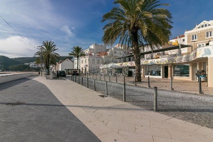 Espaço comercial à venda na Rua b
