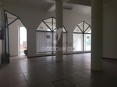 Espaço comercial à venda na Rua Afonso de Albuquerque