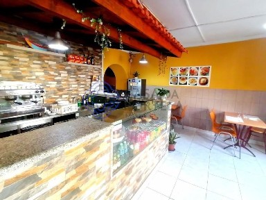 Espaço comercial à venda na Santa Maria Adelaide - Corvo
