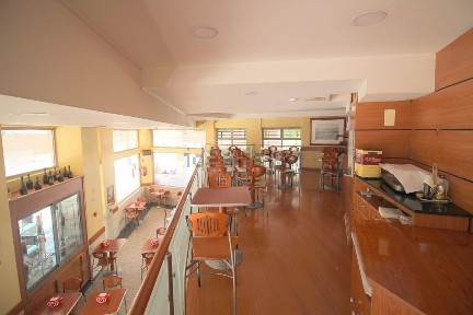 Espaço comercial à venda no Parque da Paz - Alfeite