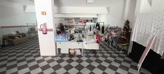 Espaço comercial à venda na Baixa da Banheira