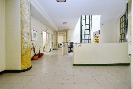 Espaço comercial à venda na Rua Garcia Perez