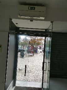 Espaço comercial à venda na Praça Gil Vicente, 10